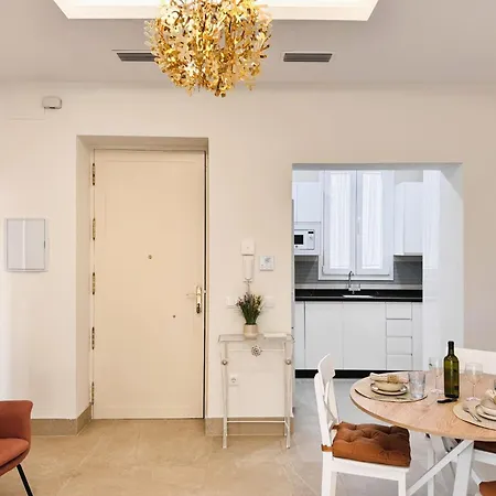 B Elegant & With Unique Views * Sevilla