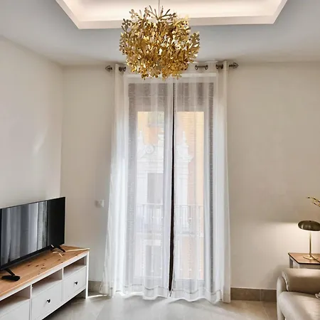 B Elegant & With Unique Views Lejlighed