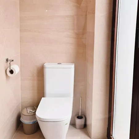 公寓 B Elegant & With Unique Views