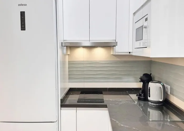 B Elegant & With Unique Views 아파트