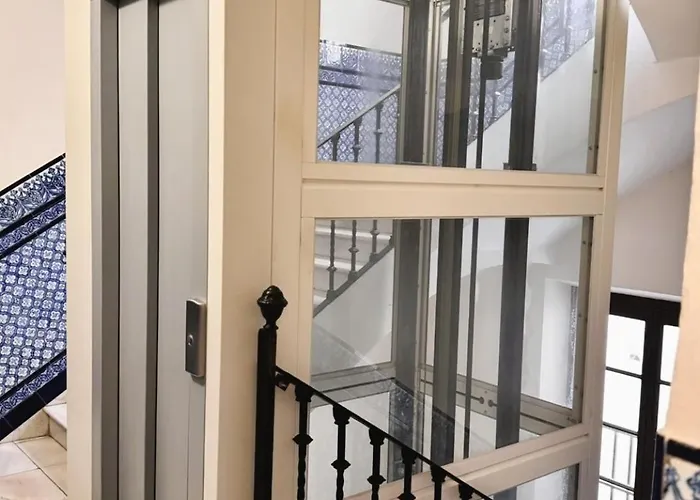 B Elegant & With Unique Views 아파트