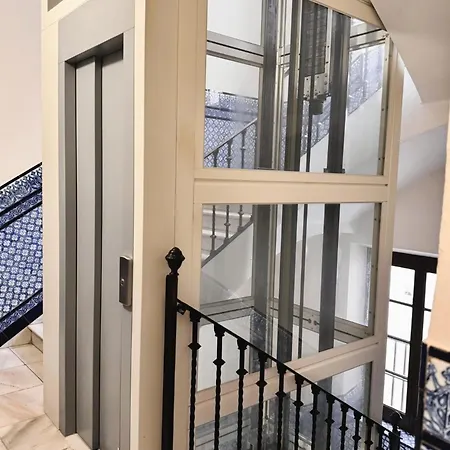 B Elegant & With Unique Views Apartamento